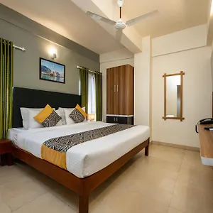Hotel Cj Grande By Jesway &