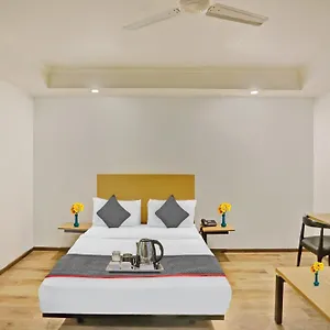 Townhouse Jp Grand Near Mayapuri Chowk New Delhi